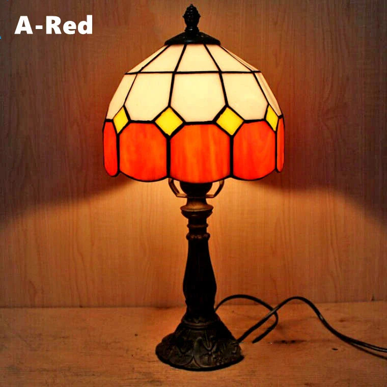 Retro Tiffany Table Lamp