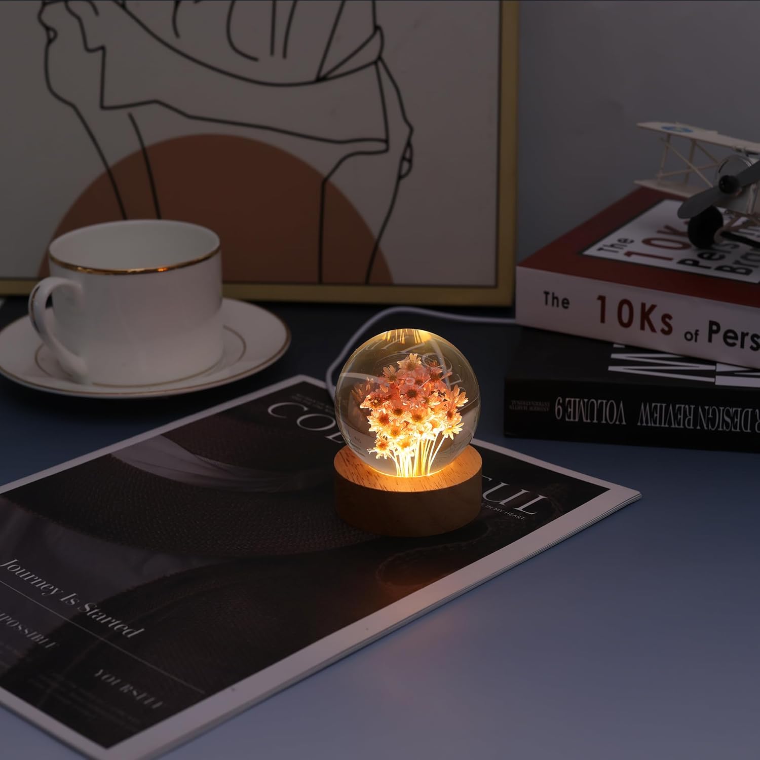 Daisy Crystal Flower Night Light – Floral Resin Lamp with Wooden Base